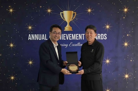 꿈이크는일터 최정환 봉사자님 1,000시간 봉사 달성 및 평택시 감사패 수상!